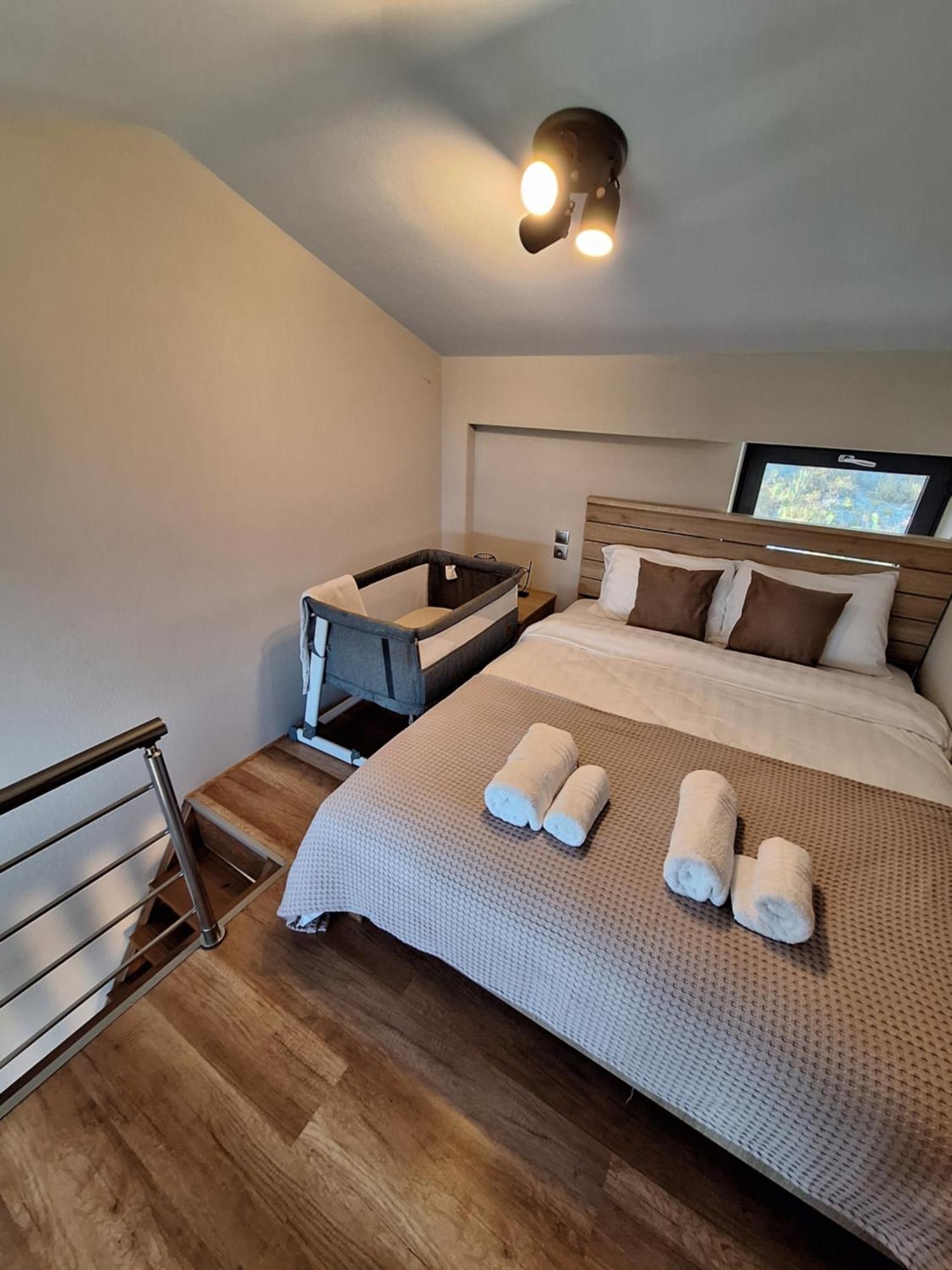 Sarti Thea Hotell Rum bild