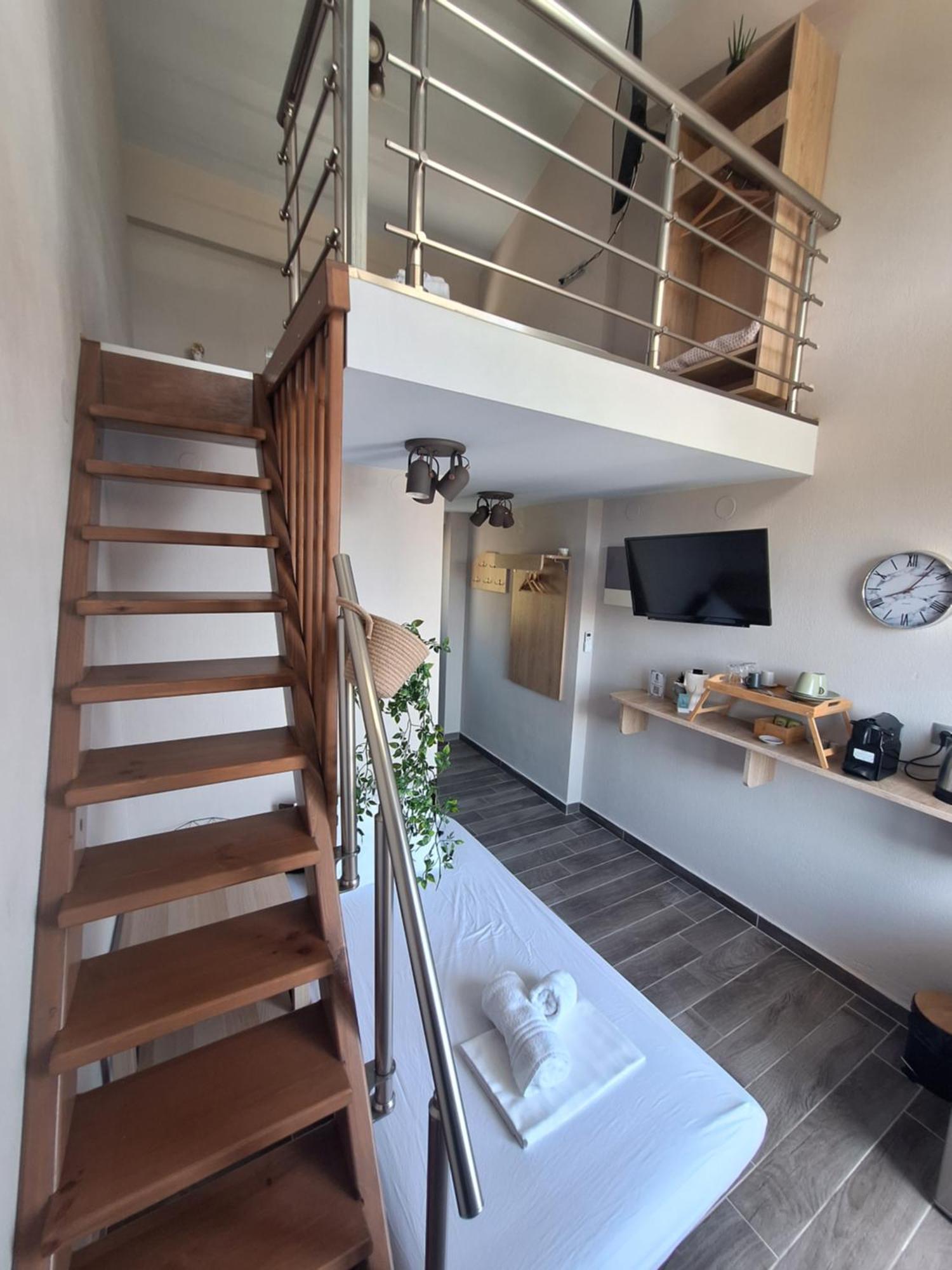 Sarti Thea Hotell Rum bild